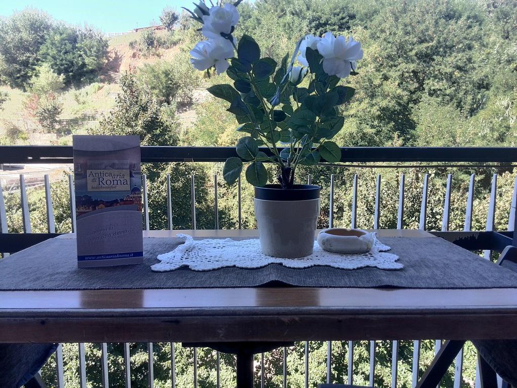 Bed and Breakfast Antica Aria Di Roma Екстер'єр фото