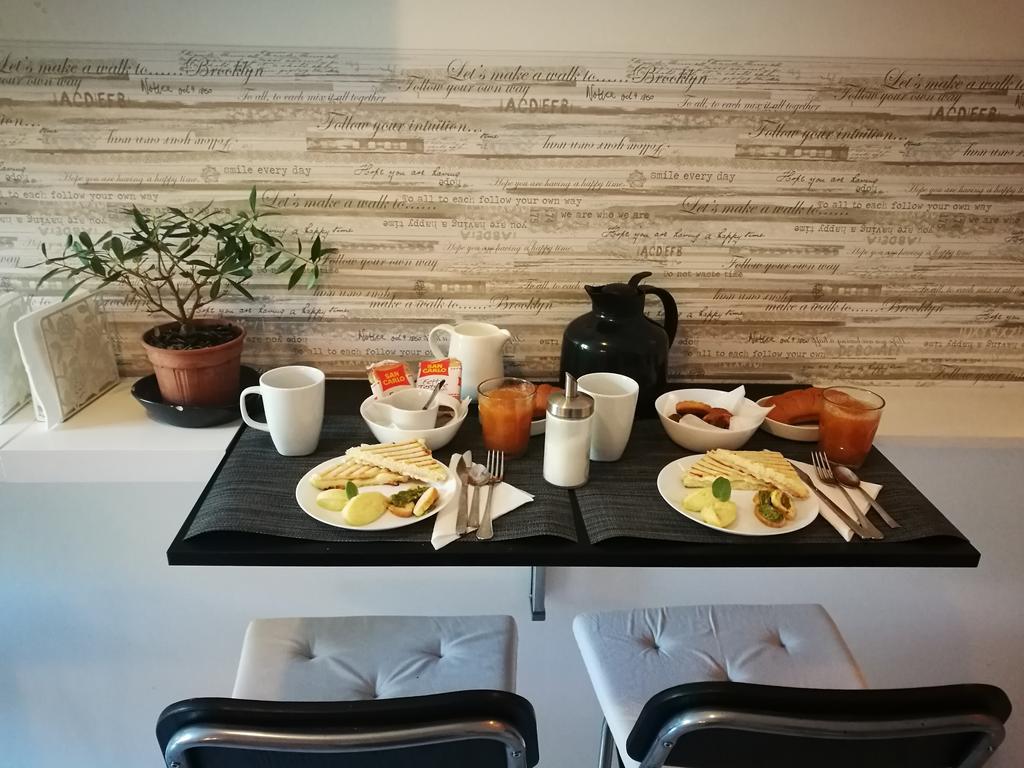 Bed and Breakfast Antica Aria Di Roma Екстер'єр фото