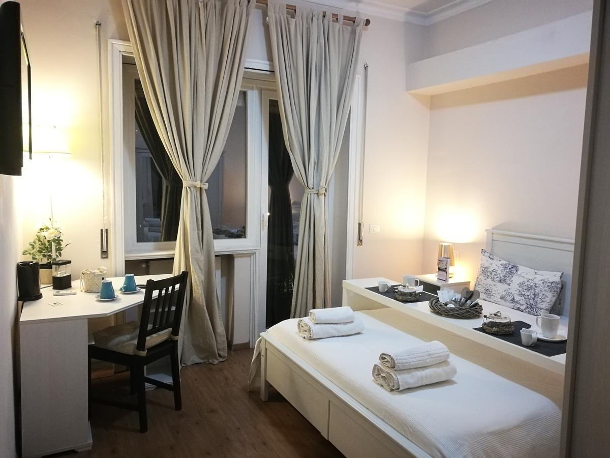 Bed and Breakfast Antica Aria Di Roma Екстер'єр фото