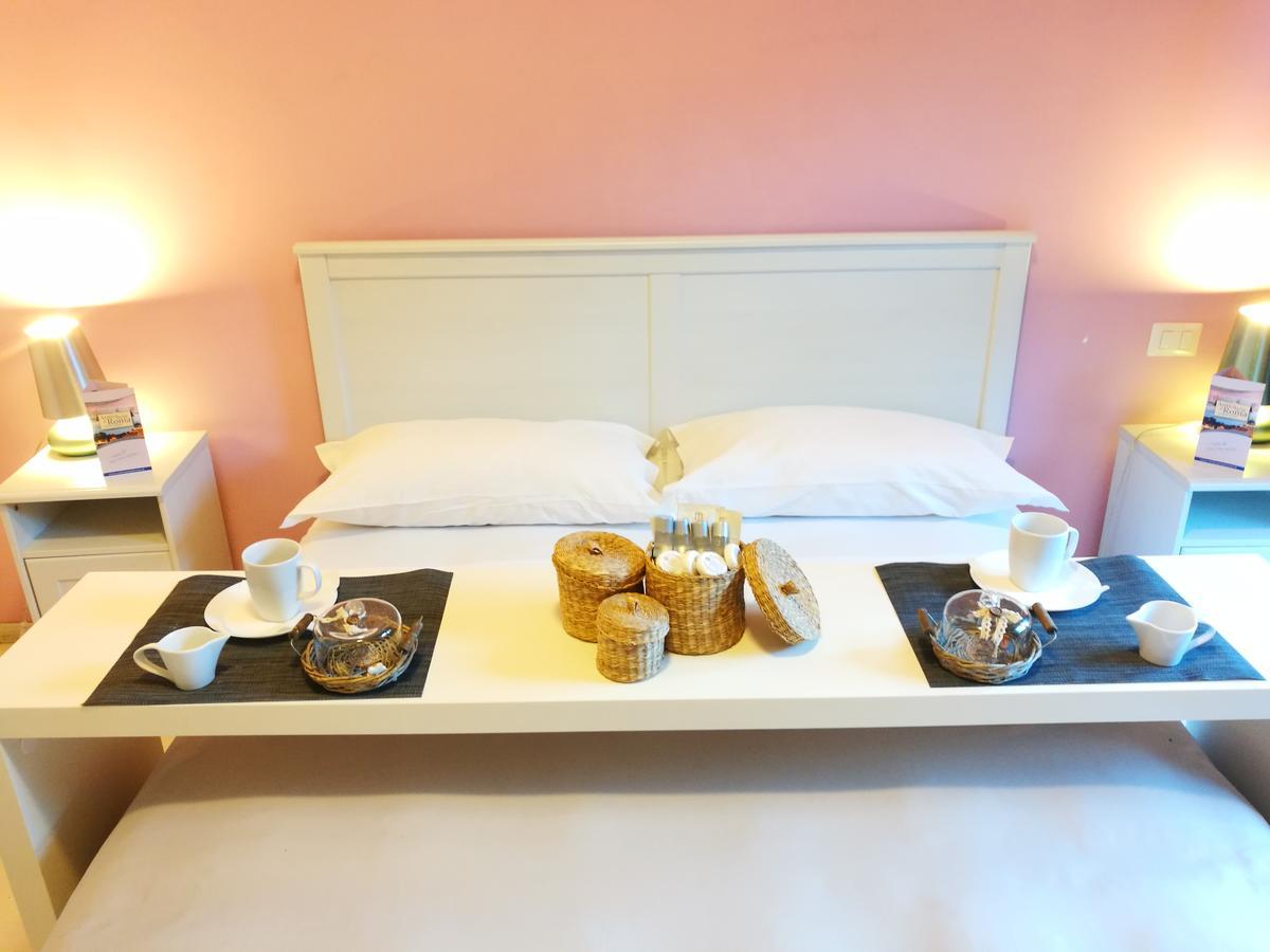Bed and Breakfast Antica Aria Di Roma Екстер'єр фото